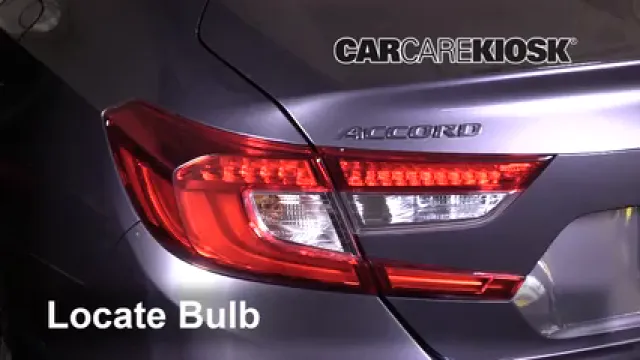 2018 Honda Accord LX 1.5L 4 Cyl. Turbo Éclairage Feu stop (remplacer ampoule)